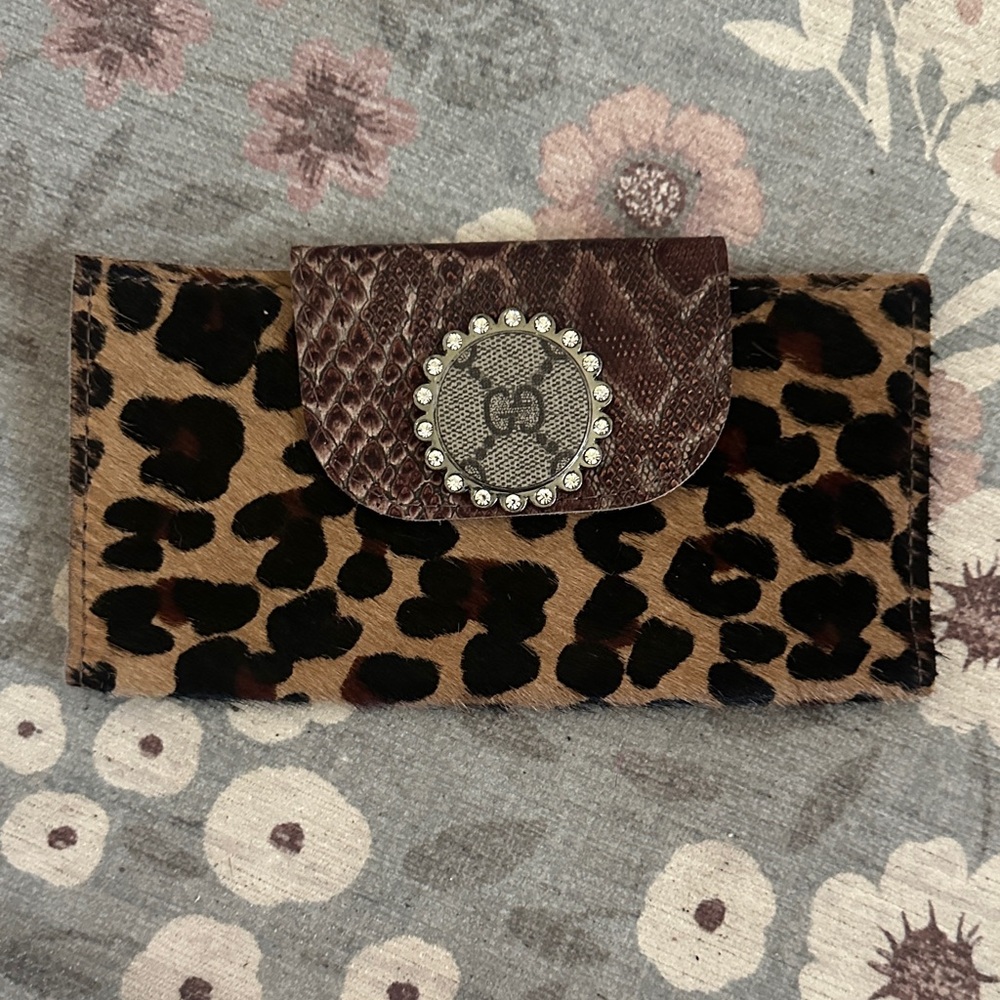 Gucci Brown Leopard Print Wallet with Rhinestone GG Medallion